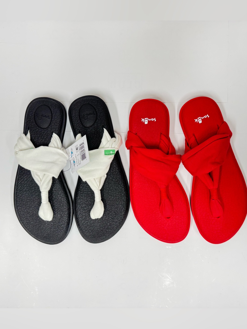 [2 Pairs] Size 6 - Sanuk Yoga Sling 2 White (new) + Red (Like new)